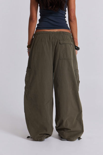 Averi Parachute Cargos